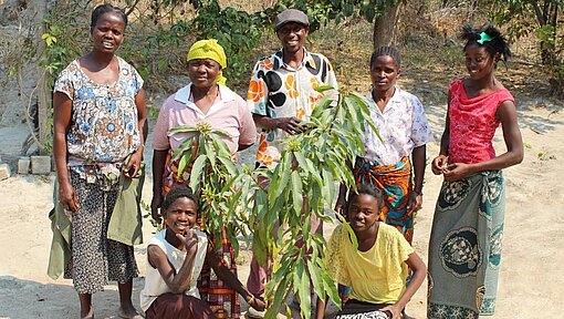 Menschen vor Klimawandel schützen Menschen vor Klimawandel schützen