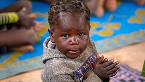 Kinderfreundliche Räume sind ein wichtiger Ort für Mädchen und Jungen, die Schlimmes erlebt haben. Kinderfreundliche Räume sind ein wichtiger Ort für Mädchen und Jungen, die Schlimmes erlebt haben.